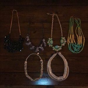 S I X  Non Name Brand Necklaces